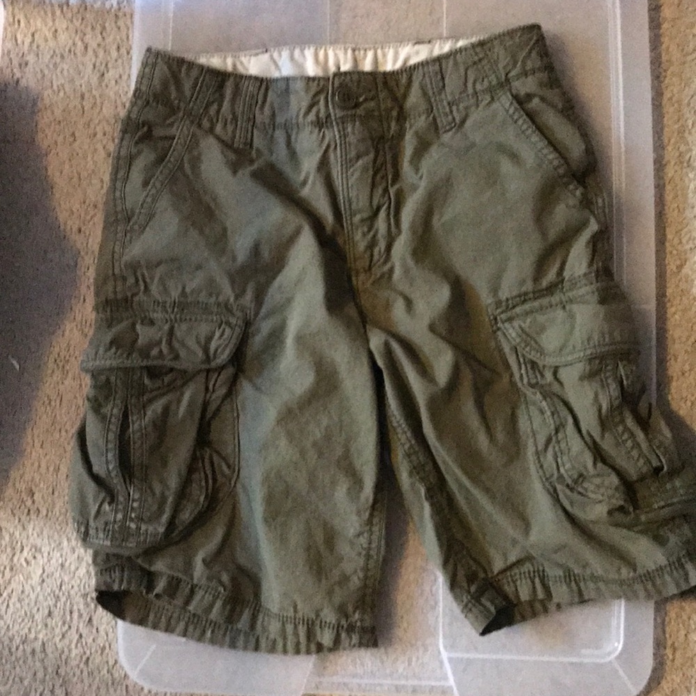 Gap Sz 10 Olive green shorts